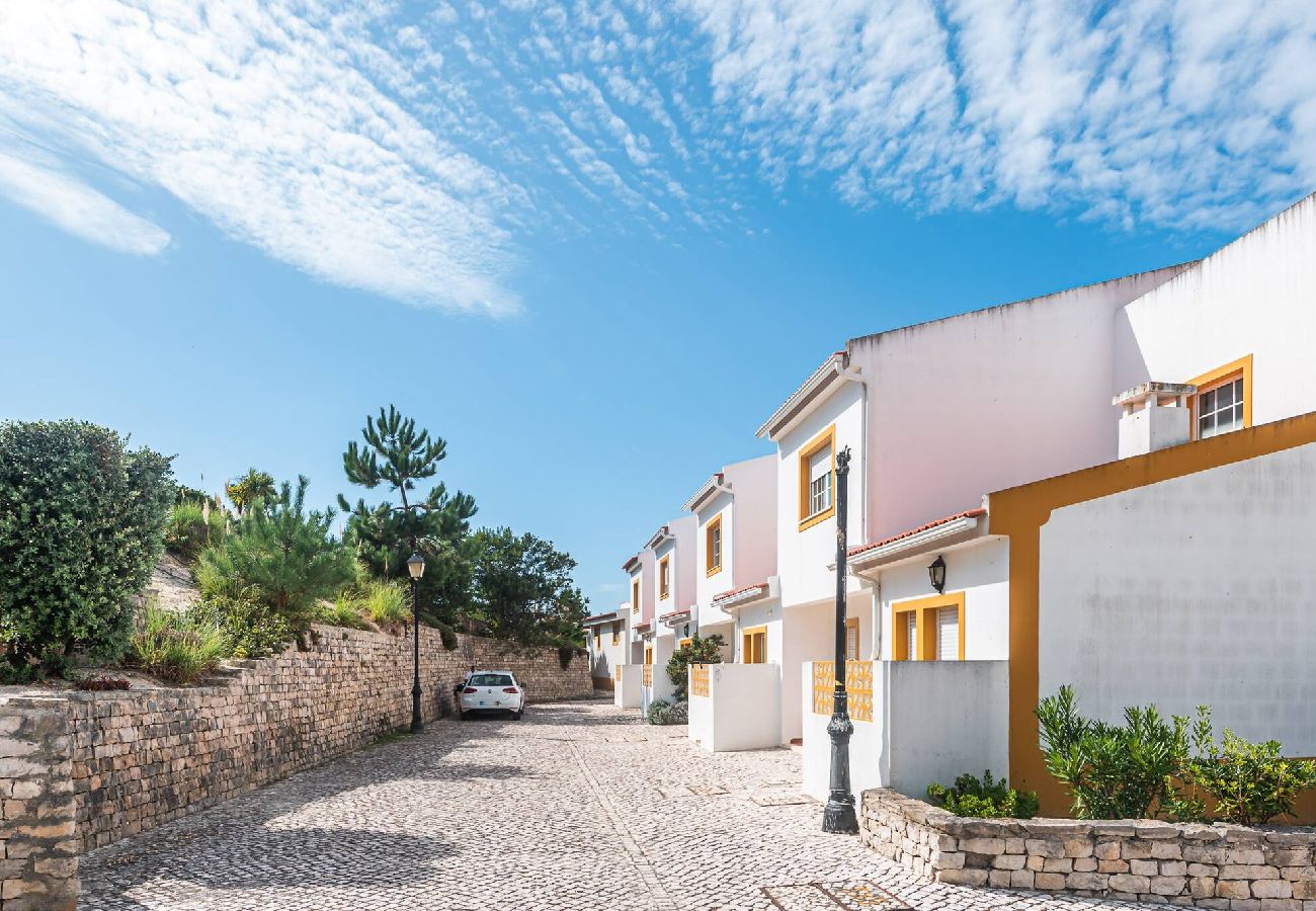 Casa geminada em Amoreira - Golfe e Praia: Casa Familiar em Praia D´el Rey Casa geminada em Amoreira - Golfe e Praia: Casa Familiar em Praia D´el Rey