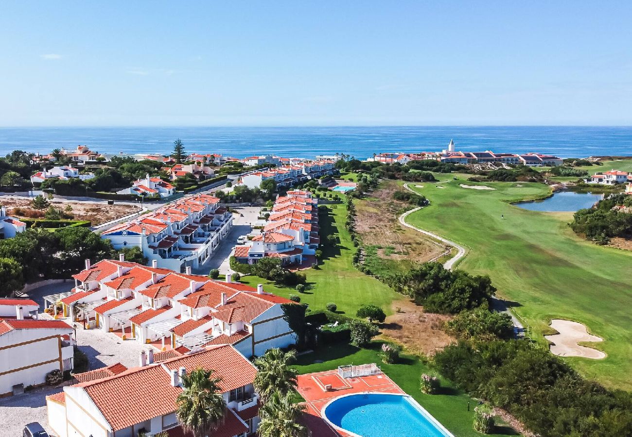 Casa geminada em Amoreira - Golfe e Praia: Casa Familiar em Praia D´el Rey Casa geminada em Amoreira - Golfe e Praia: Casa Familiar em Praia D´el Rey