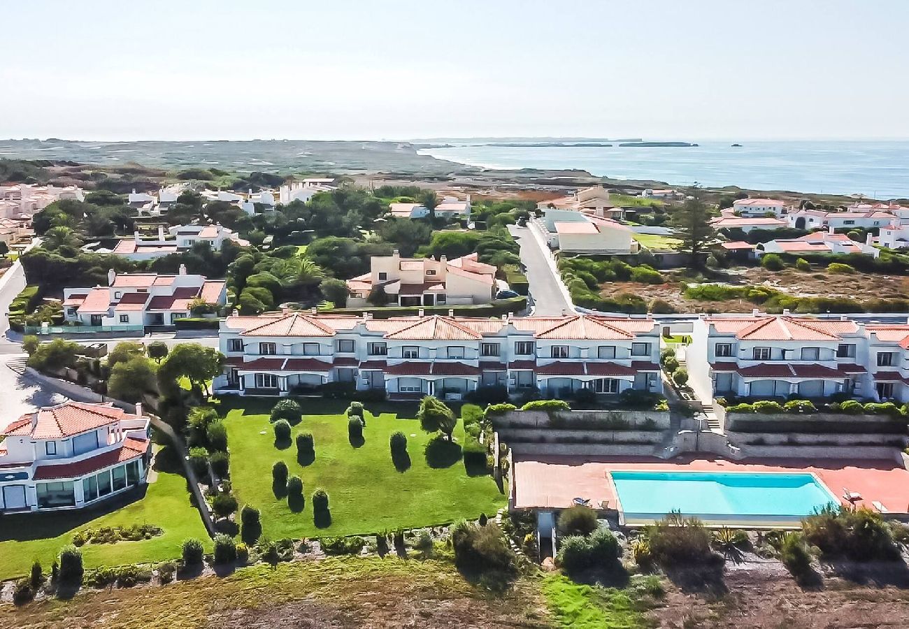Casa geminada em Amoreira - Golfe e Praia: Casa Familiar em Praia D´el Rey Casa geminada em Amoreira - Golfe e Praia: Casa Familiar em Praia D´el Rey