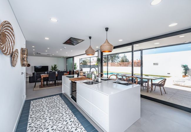 Casa em Azeitão - Luxurious Spacious home - Azeitão, Setúbal Casa em Azeitão - Luxurious Spacious home - Azeitão, Setúbal