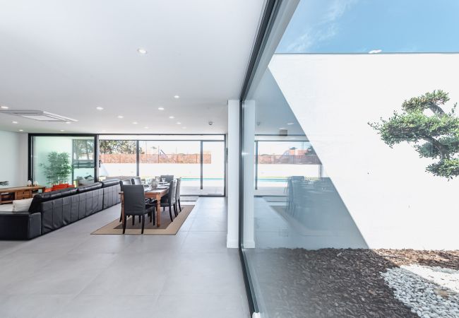 Casa em Azeitão - Luxurious Spacious home - Azeitão, Setúbal Casa em Azeitão - Luxurious Spacious home - Azeitão, Setúbal