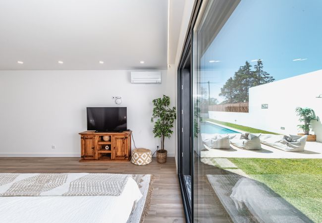 Casa em Azeitão - Luxurious Spacious home - Azeitão, Setúbal Casa em Azeitão - Luxurious Spacious home - Azeitão, Setúbal
