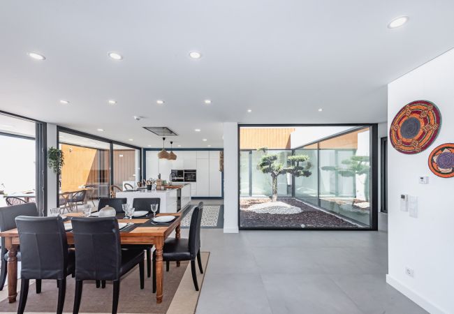 Casa em Azeitão - Luxurious Spacious home - Azeitão, Setúbal Casa em Azeitão - Luxurious Spacious home - Azeitão, Setúbal