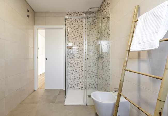 Casa em Fernão Ferro - The Fruitful Vine Fernao Ferro- Relaxing & Serene Casa em Fernão Ferro - The Fruitful Vine Fernao Ferro- Relaxing & Serene