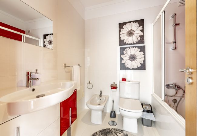 Casa geminada em Sesimbra - Refugio Serra e Mar em Sesimbra - Casa familiar Casa geminada em Sesimbra - Refugio Serra e Mar em Sesimbra - Casa familiar