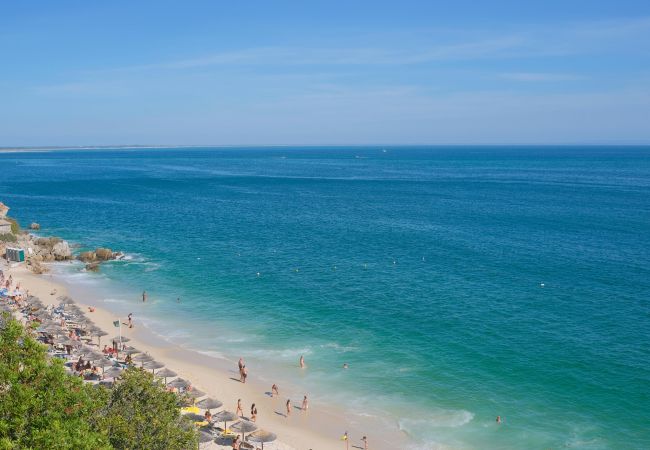 Casa geminada em Sesimbra - Refugio Serra e Mar em Sesimbra - Casa familiar Casa geminada em Sesimbra - Refugio Serra e Mar em Sesimbra - Casa familiar