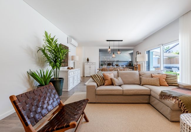 Bungalow em Azeitão - Casa Alzaitun Azeitão, Portugal Bungalow em Azeitão - Casa Alzaitun Azeitão, Portugal