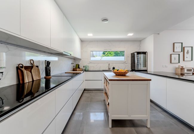 Bungalow em Azeitão - Casa Alzaitun Azeitão, Portugal Bungalow em Azeitão - Casa Alzaitun Azeitão, Portugal