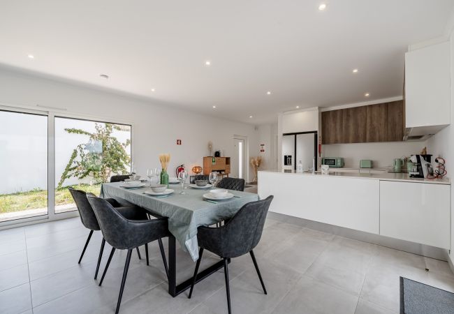 Bungalow em Cadaval - Villa Serenidade Adão Lobo Bungalow em Cadaval - Villa Serenidade Adão Lobo