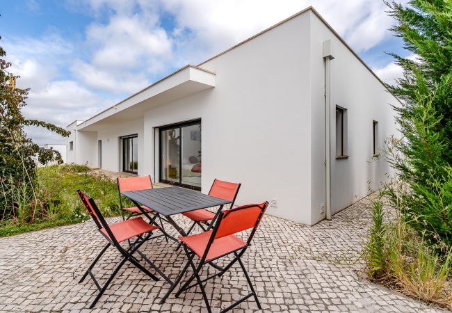 Bungalow em Cadaval - Villa Serenidade Adão Lobo Bungalow em Cadaval - Villa Serenidade Adão Lobo