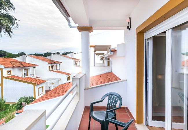 Terraced House in Amoreira - Golfe e Praia: Casa Familiar em Praia D´el Rey Terraced House in Amoreira - Golfe e Praia: Casa Familiar em Praia D´el Rey