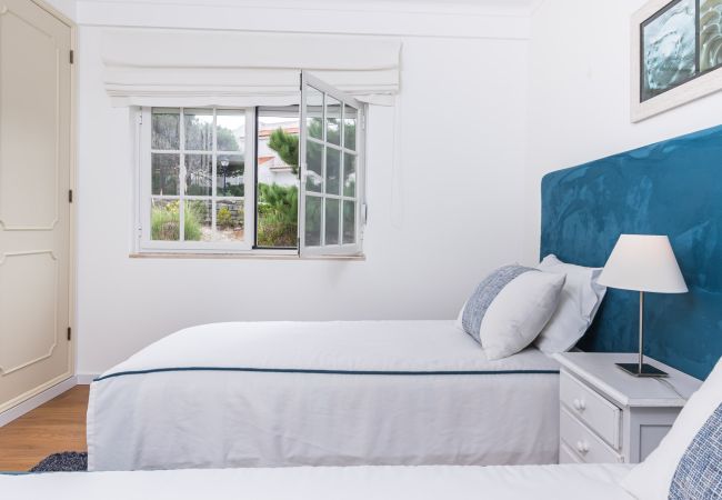 Terraced House in Amoreira - Golfe e Praia: Casa Familiar em Praia D´el Rey Terraced House in Amoreira - Golfe e Praia: Casa Familiar em Praia D´el Rey