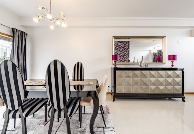 Terraced House in Sesimbra - Refugio Serra e Mar em Sesimbra - Casa familiar Terraced House in Sesimbra - Refugio Serra e Mar em Sesimbra - Casa familiar