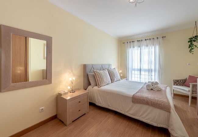 Apartment in Portimão - Sunnyside Suite-Portimão(Great beaches, Golfing) Apartment in Portimão - Sunnyside Suite-Portimão(Great beaches, Golfing)