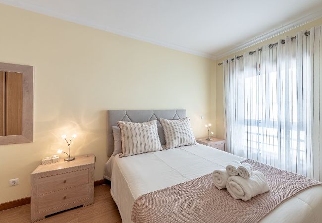 Apartment in Portimão - Sunnyside Suite-Portimão(Great beaches, Golfing) Apartment in Portimão - Sunnyside Suite-Portimão(Great beaches, Golfing)
