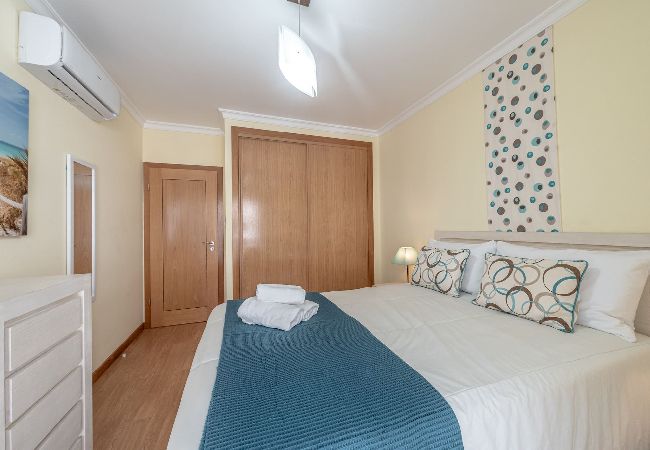Apartment in Portimão - Sunnyside Suite-Portimão(Great beaches, Golfing) Apartment in Portimão - Sunnyside Suite-Portimão(Great beaches, Golfing)