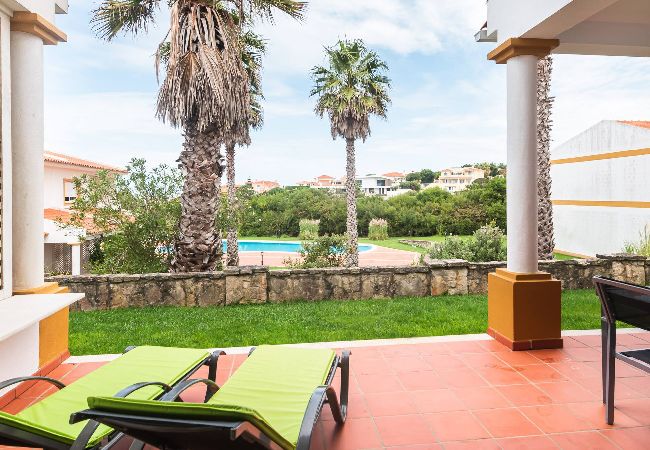 Casa adosada en Amoreira - Golfe e Praia: Casa Familiar em Praia D´el Rey Casa adosada en Amoreira - Golfe e Praia: Casa Familiar em Praia D´el Rey