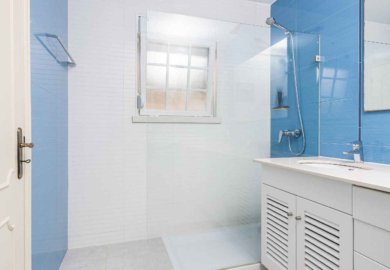 Casa adosada en Amoreira - Golfe e Praia: Casa Familiar em Praia D´el Rey Casa adosada en Amoreira - Golfe e Praia: Casa Familiar em Praia D´el Rey