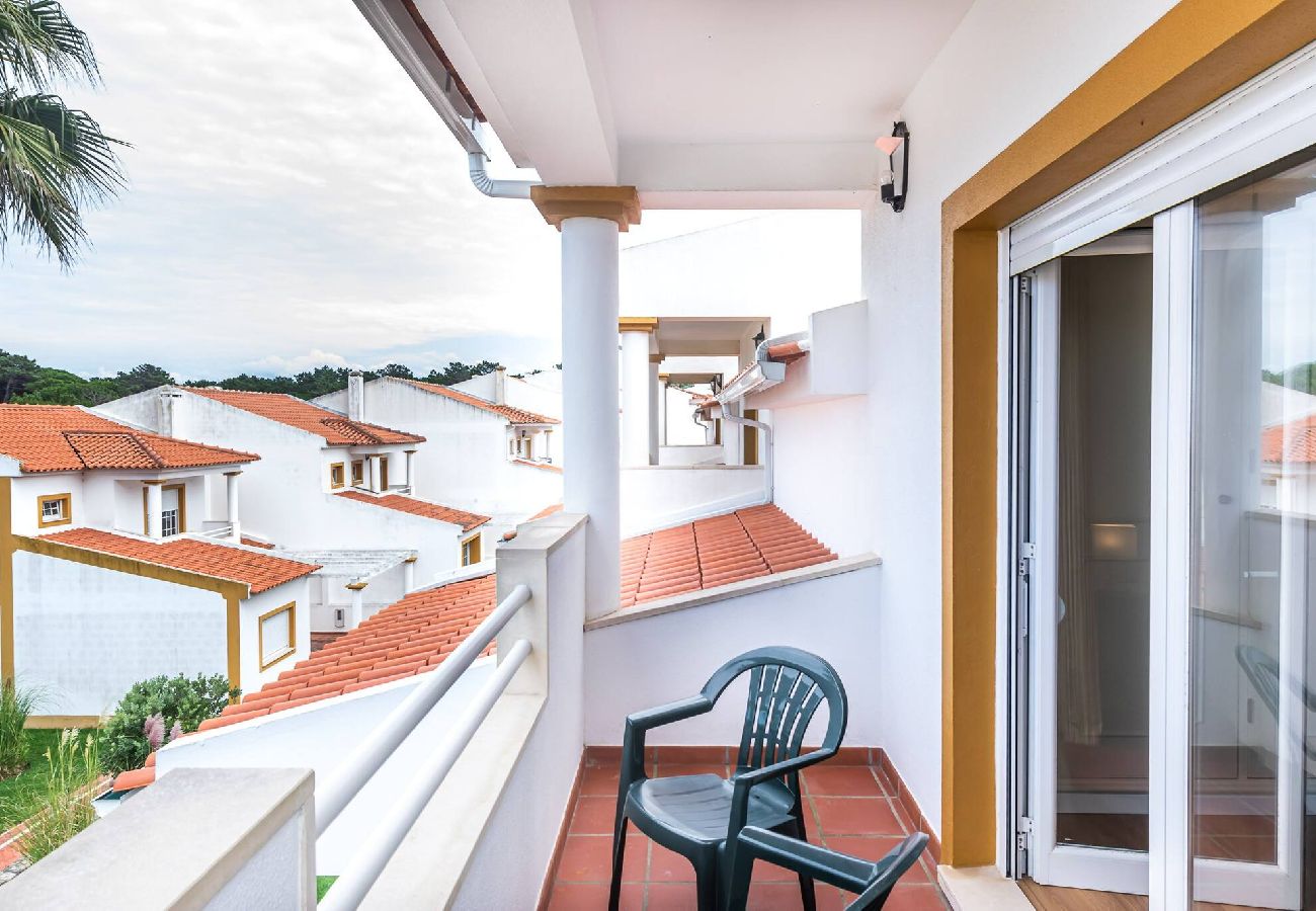 Casa adosada en Amoreira - Golfe e Praia: Casa Familiar em Praia D´el Rey Casa adosada en Amoreira - Golfe e Praia: Casa Familiar em Praia D´el Rey