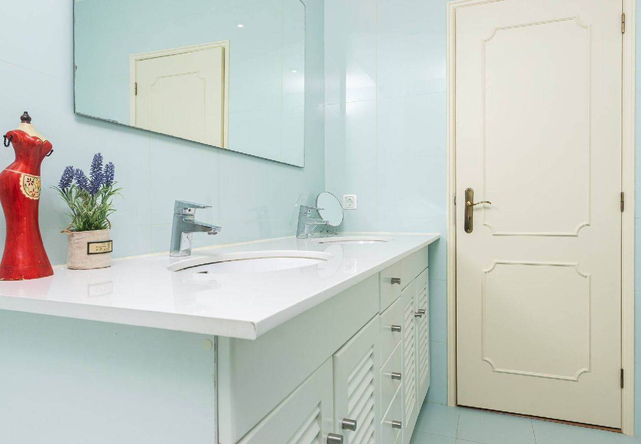 Casa adosada en Amoreira - Golfe e Praia: Casa Familiar em Praia D´el Rey Casa adosada en Amoreira - Golfe e Praia: Casa Familiar em Praia D´el Rey