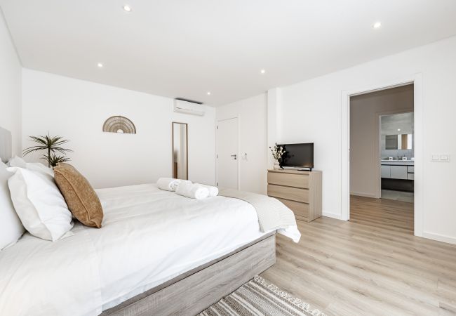 Casa en Fernão Ferro - The Fruitful Vine Fernao Ferro- Relaxing & Serene Casa en Fernão Ferro - The Fruitful Vine Fernao Ferro- Relaxing & Serene