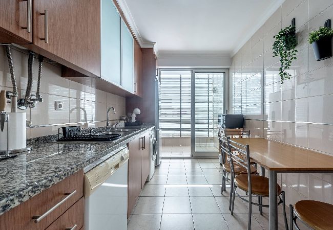 Apartamento en Portimão - Sunnyside Suite-Portimão(Great beaches, Golfing) Apartamento en Portimão - Sunnyside Suite-Portimão(Great beaches, Golfing)