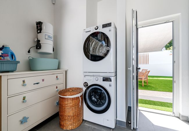 Bungalow en Azeitão - Casa Alzaitun Azeitão, Portugal Bungalow en Azeitão - Casa Alzaitun Azeitão, Portugal