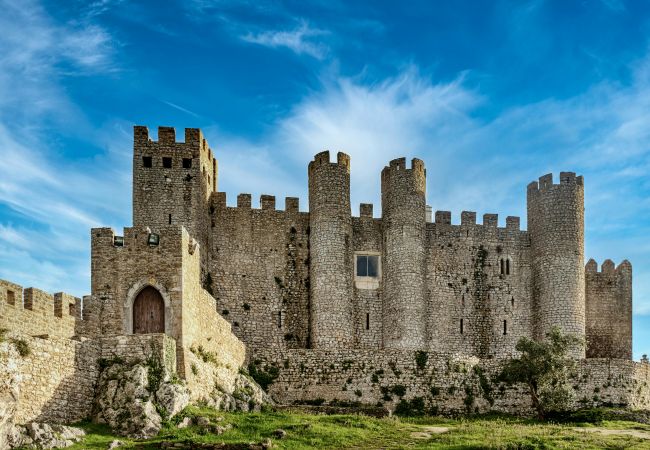 Maison mitoyenne à Amoreira - Golfe e Praia: Casa Familiar em Praia D´el Rey Maison mitoyenne à Amoreira - Golfe e Praia: Casa Familiar em Praia D´el Rey