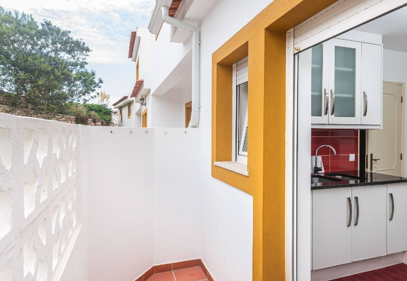 Maison mitoyenne à Amoreira - Golfe e Praia: Casa Familiar em Praia D´el Rey Maison mitoyenne à Amoreira - Golfe e Praia: Casa Familiar em Praia D´el Rey