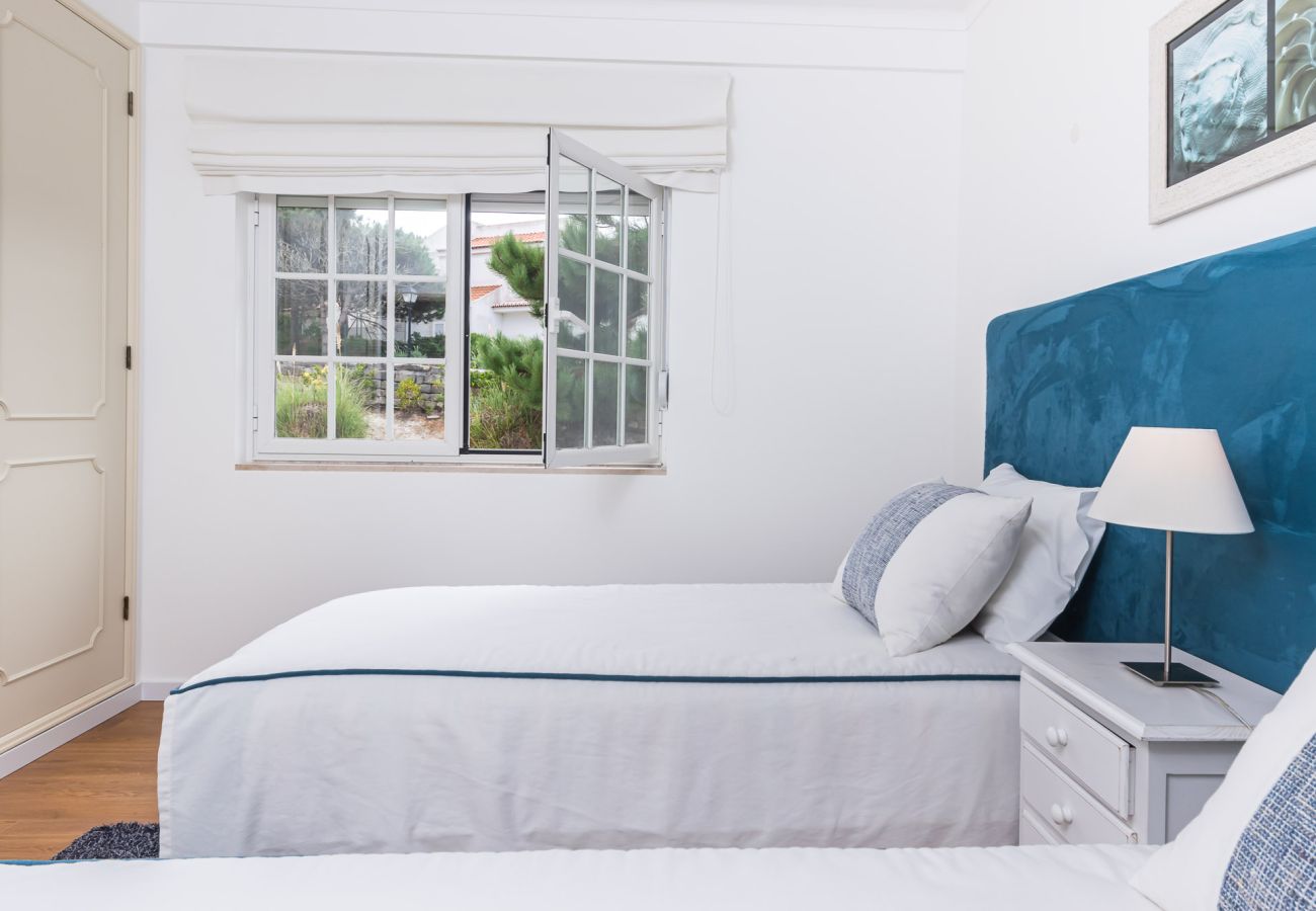 Maison mitoyenne à Amoreira - Golfe e Praia: Casa Familiar em Praia D´el Rey Maison mitoyenne à Amoreira - Golfe e Praia: Casa Familiar em Praia D´el Rey