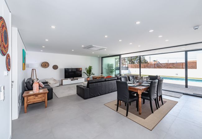 Maison à Azeitão - Luxurious Spacious home - Azeitão, Setúbal Maison à Azeitão - Luxurious Spacious home - Azeitão, Setúbal