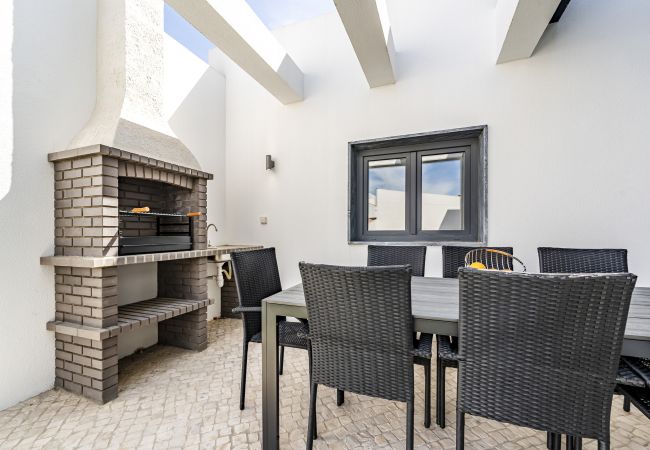 Maison à Fernão Ferro - The Fruitful Vine Fernao Ferro- Relaxing & Serene Maison à Fernão Ferro - The Fruitful Vine Fernao Ferro- Relaxing & Serene