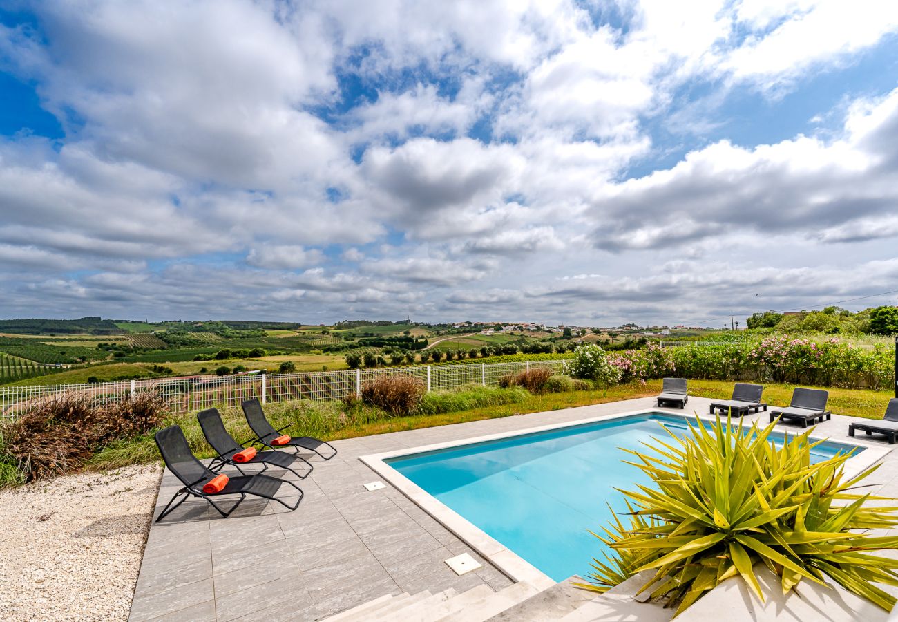 Bungalow à Cadaval - Villa Serenidade Adão Lobo Bungalow à Cadaval - Villa Serenidade Adão Lobo